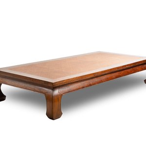 A large Chinese wooden daybed, 19/20th C. — foto 1
