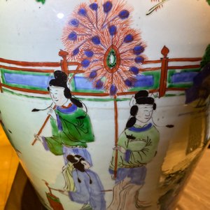 A large Chinese wucai vase and cover, Transitional period — photo 24