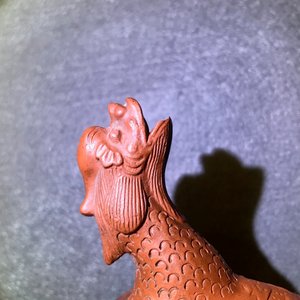 A large Chinese Yixing stoneware teapot with applied design, Kangxi — 照片 27