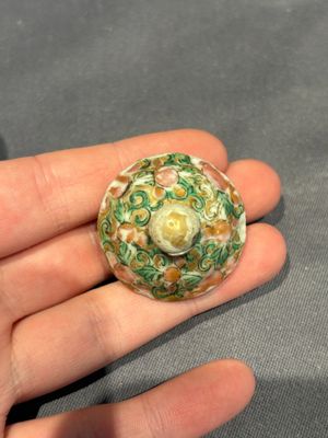 A large collection of 152 pieces, mainly Chinese porcelain covers, Kangxi and later — photo 157