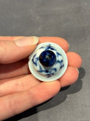 A large collection of 152 pieces, mainly Chinese porcelain covers, Kangxi and later — photo 183