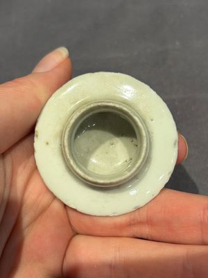 A large collection of 152 pieces, mainly Chinese porcelain covers, Kangxi and later — photo 222