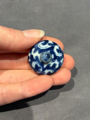 A large collection of 152 pieces, mainly Chinese porcelain covers, Kangxi and later — photo 289