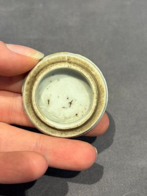 A large collection of 152 pieces, mainly Chinese porcelain covers, Kangxi and later — photo 304