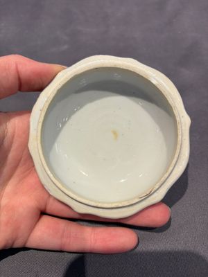 A large collection of 152 pieces, mainly Chinese porcelain covers, Kangxi and later — photo 36