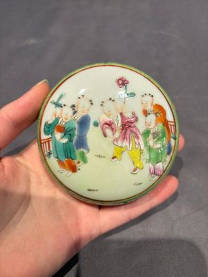 A large collection of 152 pieces, mainly Chinese porcelain covers, Kangxi and later — photo 51