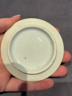 A large collection of 152 pieces, mainly Chinese porcelain covers, Kangxi and later — photo 56