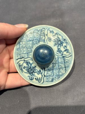 A large collection of 152 pieces, mainly Chinese porcelain covers, Kangxi and later — photo 63
