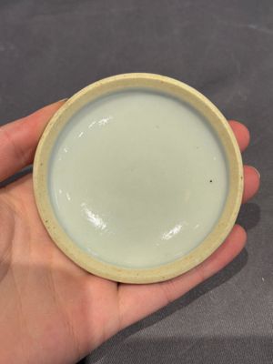 A large collection of 152 pieces, mainly Chinese porcelain covers, Kangxi and later — photo 68