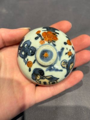 A large collection of 152 pieces, mainly Chinese porcelain covers, Kangxi and later — photo 73