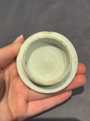 A large collection of 152 pieces, mainly Chinese porcelain covers, Kangxi and later — photo 80