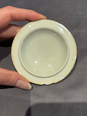 A large collection of 152 pieces, mainly Chinese porcelain covers, Kangxi and later — photo 86
