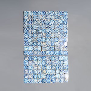 A large collection of 160 blue and white Spanish azulejos tiles with arabesque pattern, 2nd half 16th C. — foto 1