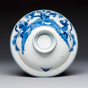 A large collection of 21 Chinese blue and white 'Sanxing' bowls — photo 21