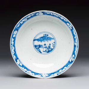A large collection of 21 Chinese blue and white 'Sanxing' bowls — photo 30