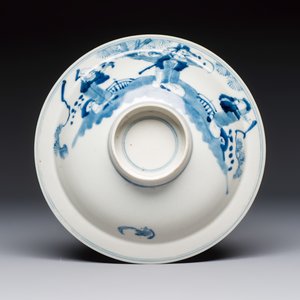 A large collection of 21 Chinese blue and white 'Sanxing' bowls — photo 37