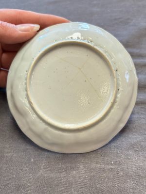 A large collection of 25 sets of Chinese blue, white and Imari-style cups and saucers, Kangxi/Qianlong — foto 128