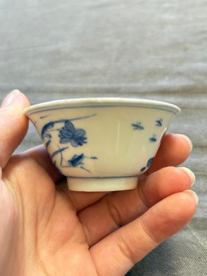 A large collection of 25 sets of Chinese blue, white and Imari-style cups and saucers, Kangxi/Qianlong — foto 152