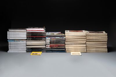 A large collection of 274 magazines and catalogues on European arts, incl. Sotheby's and Christie's, 1975-2015