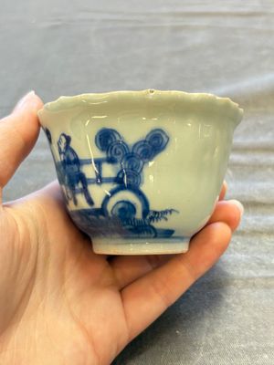 A large collection of 33 Chinese blue, white and Imari-style cups and 43 saucers, 17/19th C. — 照片 159