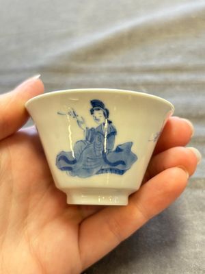 A large collection of 33 Chinese blue, white and Imari-style cups and 43 saucers, 17/19th C. — 照片 175