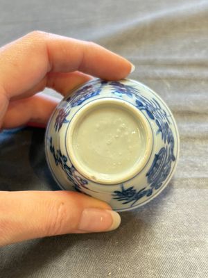A large collection of 33 Chinese blue, white and Imari-style cups and 43 saucers, 17/19th C. — 照片 184