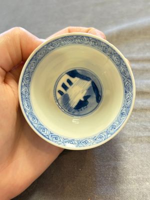 A large collection of 33 Chinese blue, white and Imari-style cups and 43 saucers, 17/19th C. — 照片 188