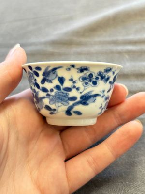 A large collection of 33 Chinese blue, white and Imari-style cups and 43 saucers, 17/19th C. — 照片 217