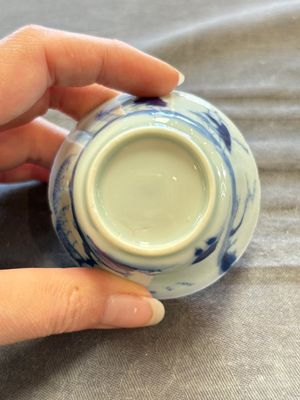 A large collection of 33 Chinese blue, white and Imari-style cups and 43 saucers, 17/19th C. — 照片 255