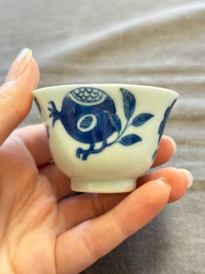 A large collection of 33 Chinese blue, white and Imari-style cups and 43 saucers, 17/19th C. — 照片 259