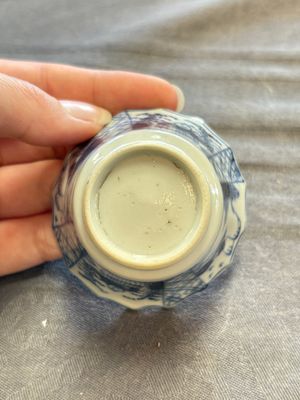 A large collection of 33 Chinese blue, white and Imari-style cups and 43 saucers, 17/19th C. — 照片 267