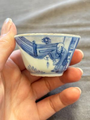 A large collection of 33 Chinese blue, white and Imari-style cups and 43 saucers, 17/19th C. — 照片 275