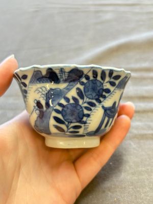 A large collection of 33 Chinese blue, white and Imari-style cups and 43 saucers, 17/19th C. — 照片 87