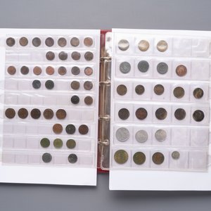 A large collection of 614 international coins, incl. coins from Germany, Norway, USA, UK, etc. — photo 18