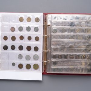 A large collection of 614 international coins, incl. coins from Germany, Norway, USA, UK, etc. — photo 19