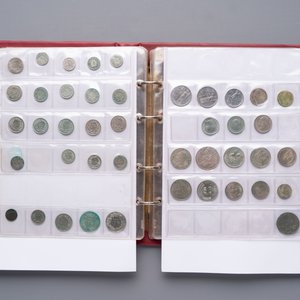 A large collection of 614 international coins, incl. coins from Germany, Norway, USA, UK, etc. — photo 24