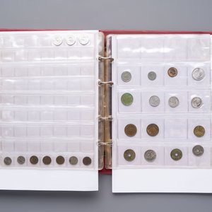 A large collection of 614 international coins, incl. coins from Germany, Norway, USA, UK, etc. — photo 30