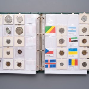 A large collection of 614 international coins, incl. coins from Germany, Norway, USA, UK, etc. — photo 43
