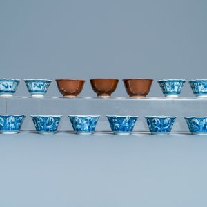 A large collection of Chinese blue and white cups and saucers, Kangxi/Qianlong — 照片 29