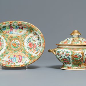 A large collection of Chinese Canton famille rose wares, 19th C. — 照片 6