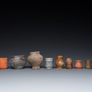 A large collection of early Western European pottery and stoneware, 13/17th C. — photo 11