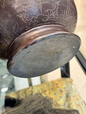 A large collection of nineteen Vietnamese stoneware lime pots, 14th C. and later — 照片 65