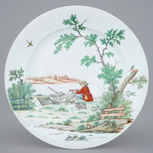 A large Dutch-decorated Chinese dish with a fisherman, 18th C. — photo 1