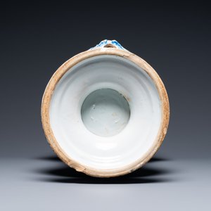A large Dutch Delft blue and white albarello-shaped fountain, late 17th C. — 照片 6