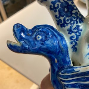 A large Dutch Delft blue and white fan-shaped tulip vase, 17/18th C. — 照片 20