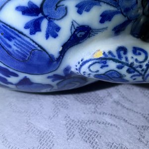 A large Dutch Delft blue and white ring-form puzzle jug, 1st quarter 18th C. — 照片 17