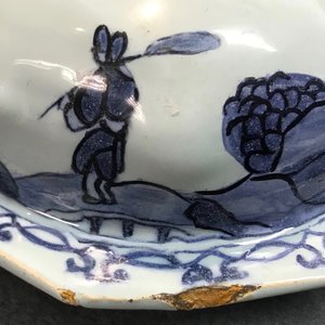 A large Dutch Delft blue and white three-piece chinoiserie garniture, 2nd half 17th C. — 照片 7