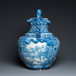 A large Dutch Delft blue and white vase depicting a country house, 1st quarter 18th C. — photo 6