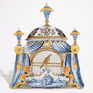 A large Dutch Delft polychrome trompe l'oeil birdcage plaque, 18th C. — 照片 1