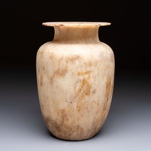 A large Egyptian alabaster jar, probably Middle Kingdom, 1987-1640 B.C. — photo 3